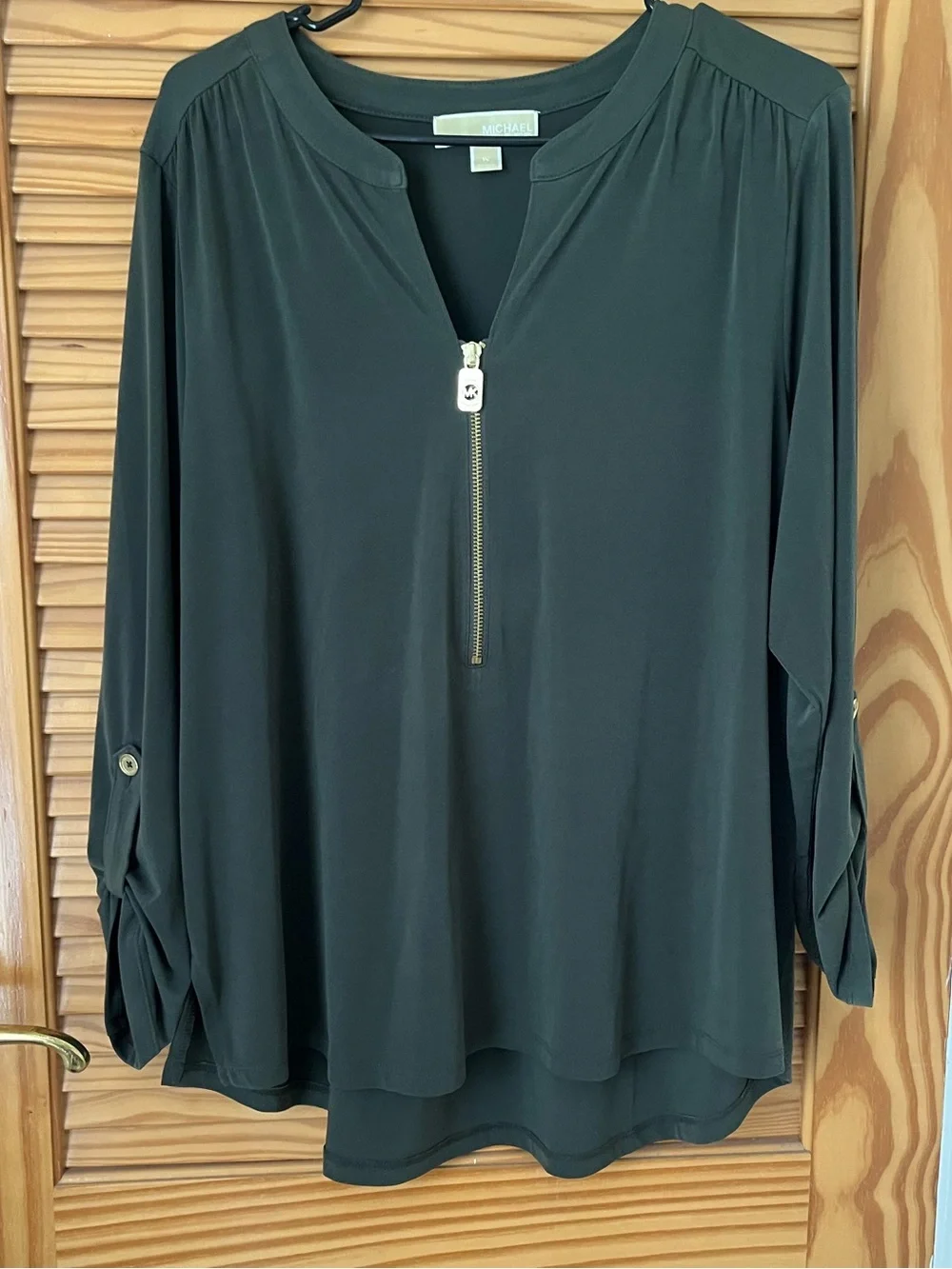 Michael by Michael Kohrs Green Zip-Front Top with Roll-Tab Sleeves 1x